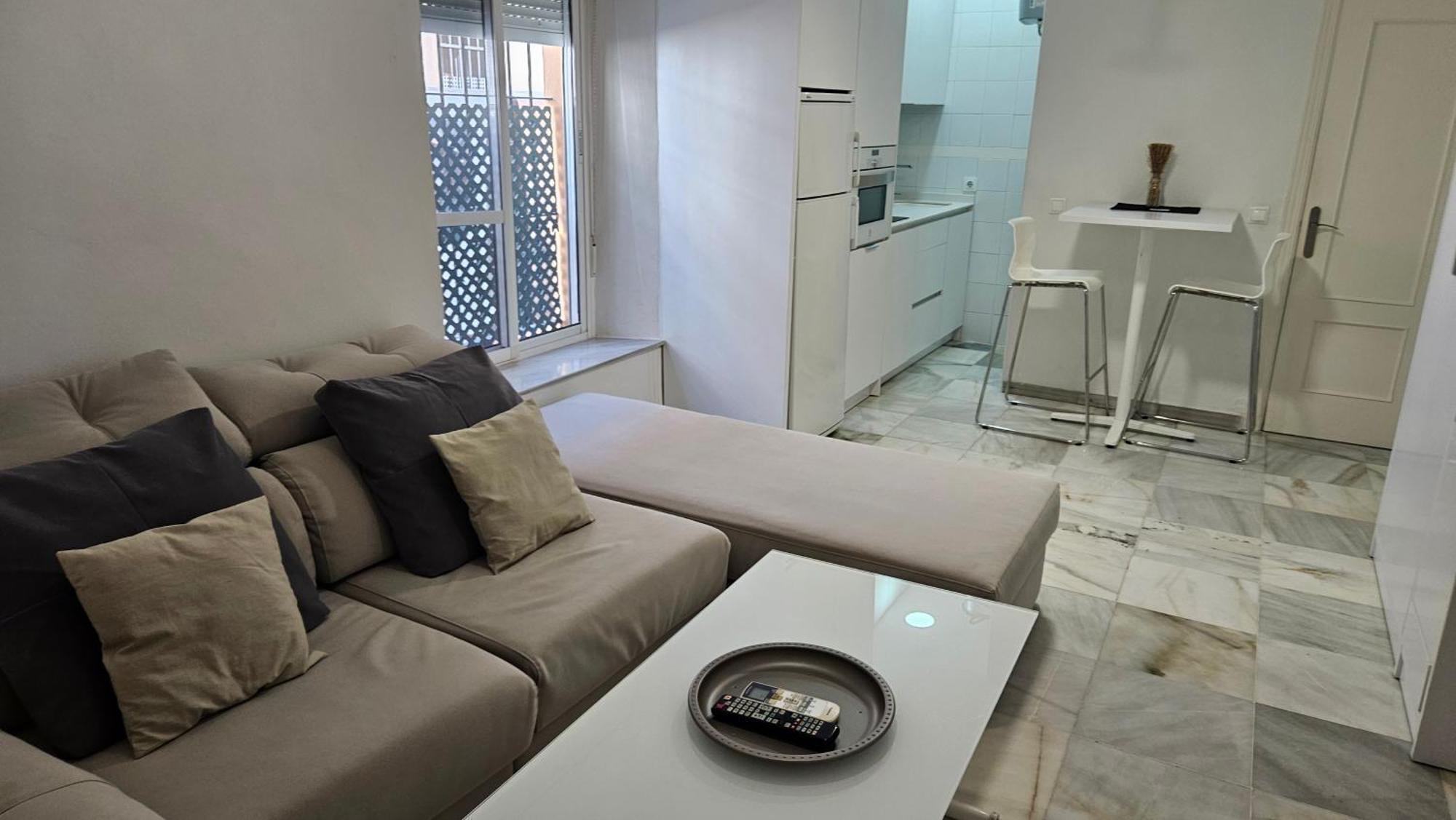Wish Suite Feria De Sevilla ภายนอก รูปภาพ