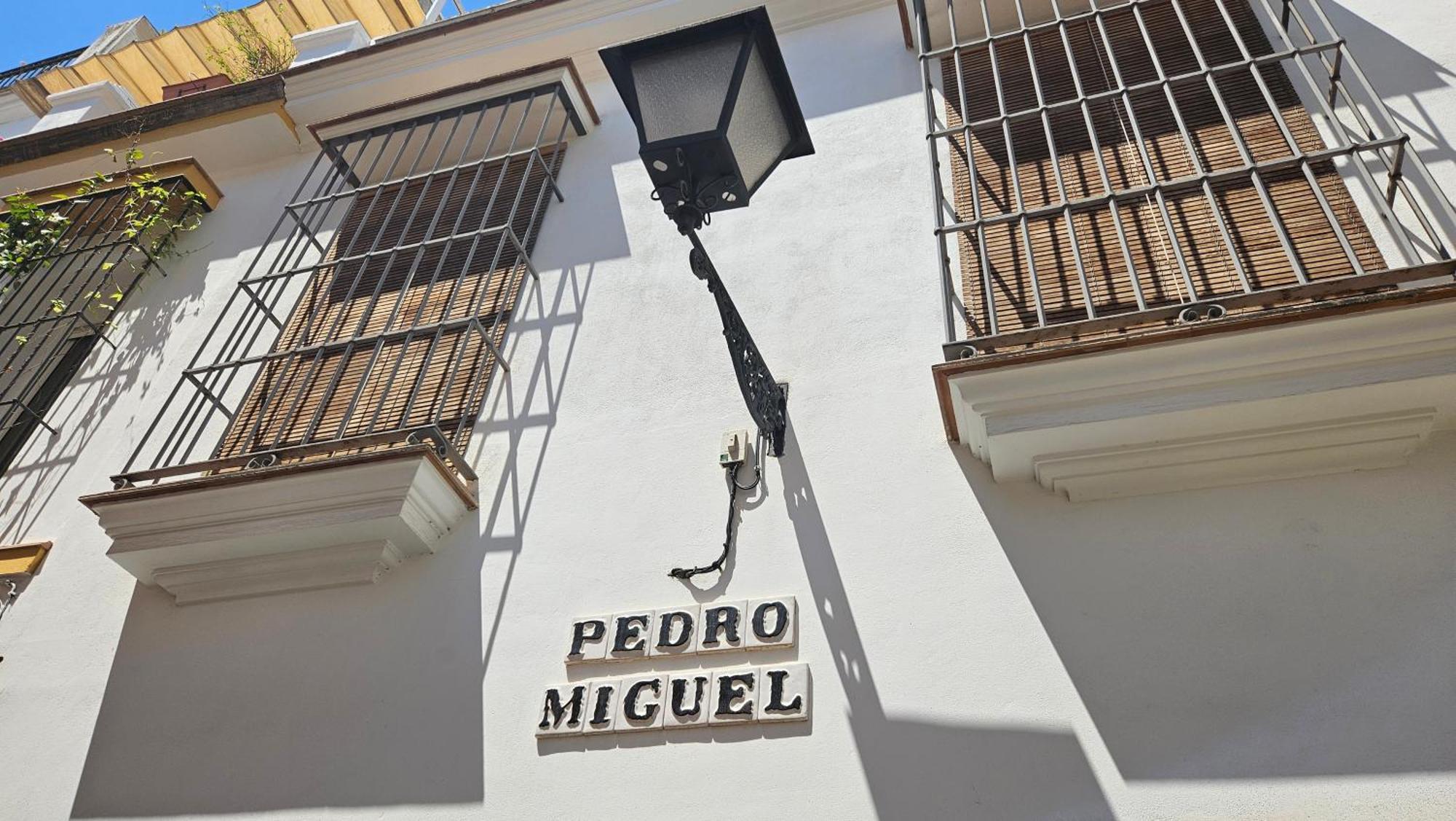 Wish Suite Feria De Sevilla ภายนอก รูปภาพ